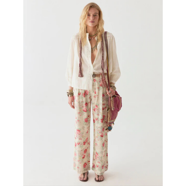 Maison Hotel Colette Blouse
