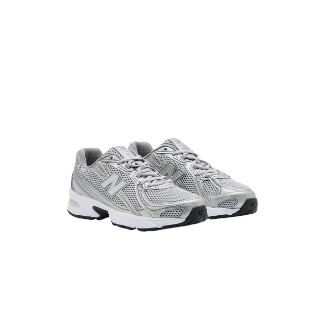 New Balance U740V2