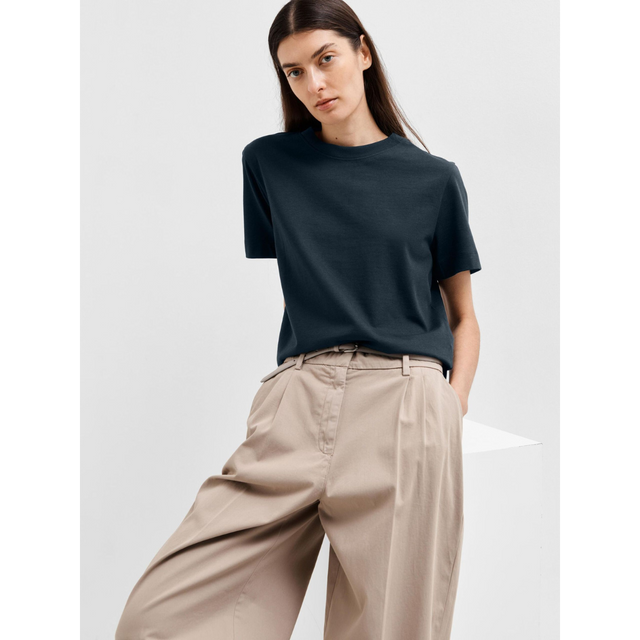 Selected Women T-shirt Essential SS Boxy Tee Noos