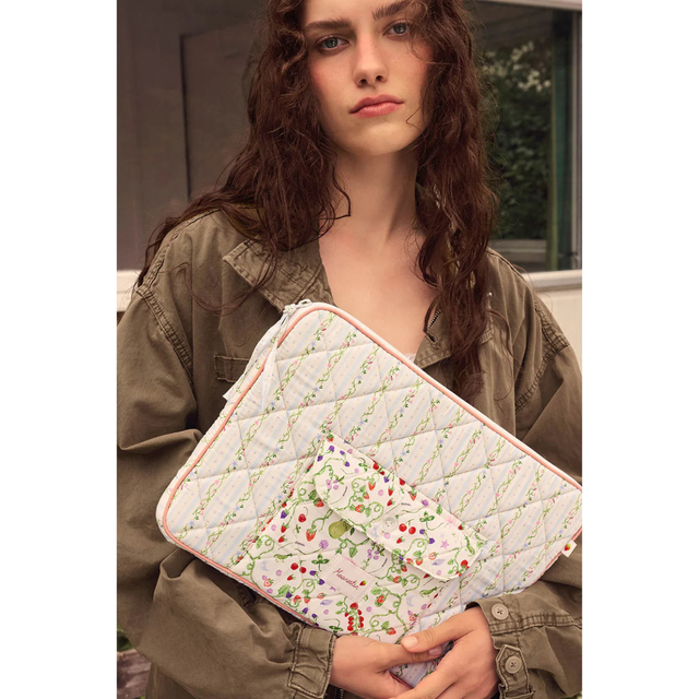 Maanesten Alesea Computer Sleeve