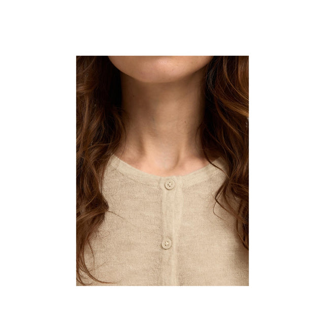 Birch strik cardigan fra Selected woman - closeup