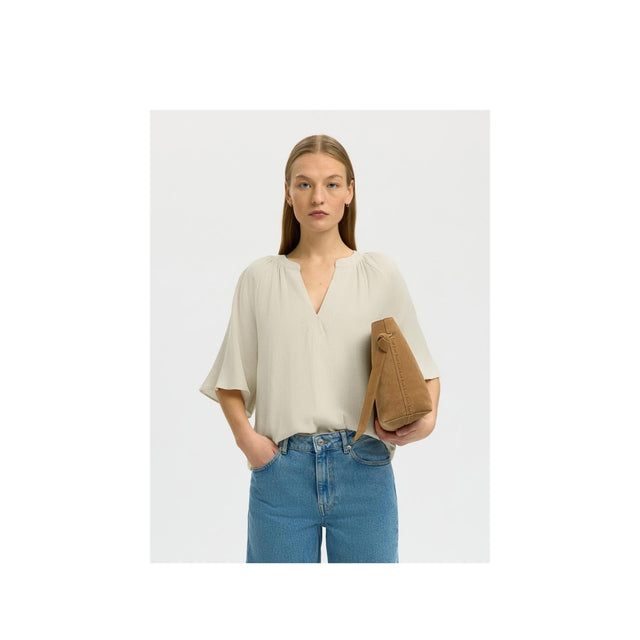 Elegant bluse fra Selected Women - model