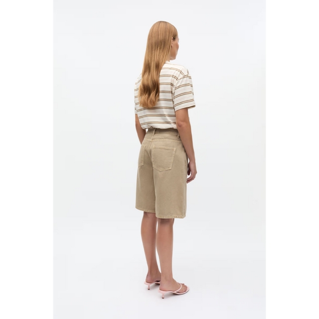 Cool Enbrook shorts fra Envii - model bag